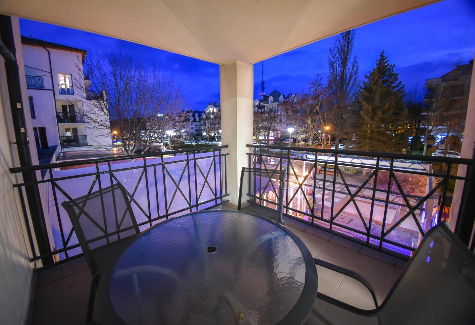 Apartamenty Promenada Z Tarasem I Parkingiem - Apartamenty Na Wyspie Świnoujście Extérieur photo